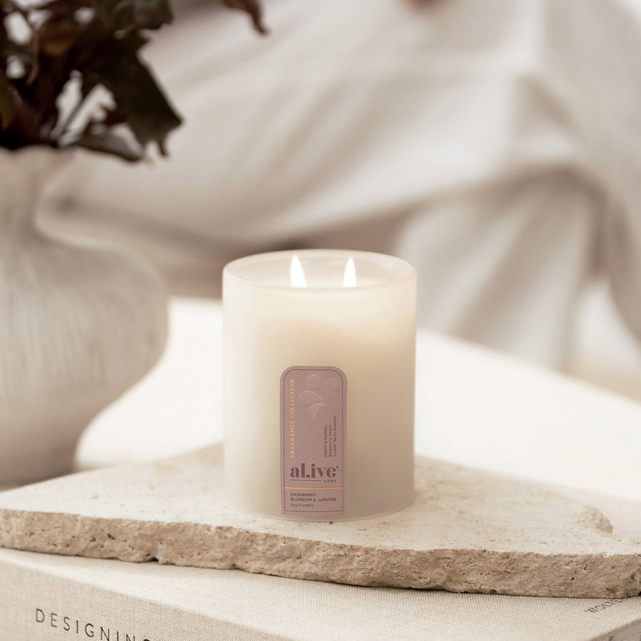 SOY CANDLE - RASPBERRY BLOSSOM & JUNIPER
