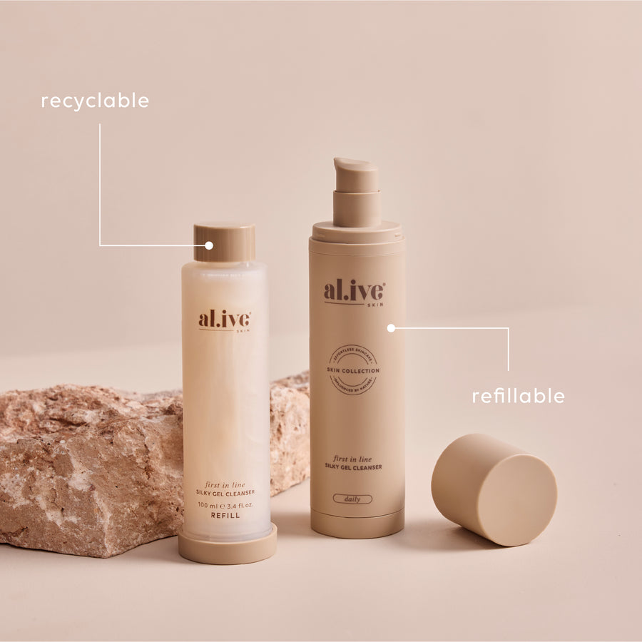 FIRST IN LINE, SILKY GEL CLEANSER REFILL