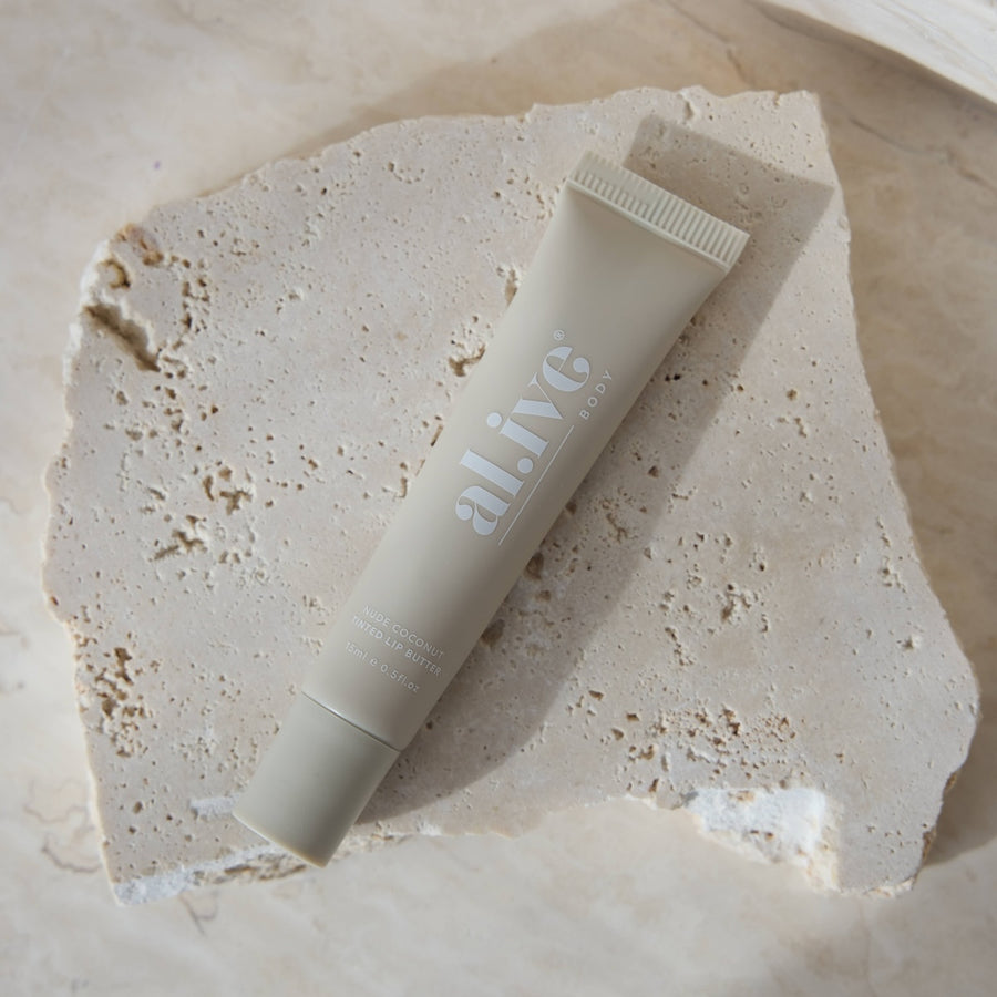 TINTED LIP BUTTER - NUDE COCONUT