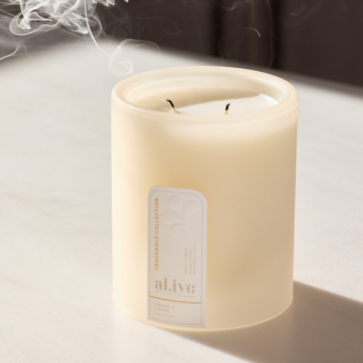 SOY CANDLE - MANGO & LYCHEE