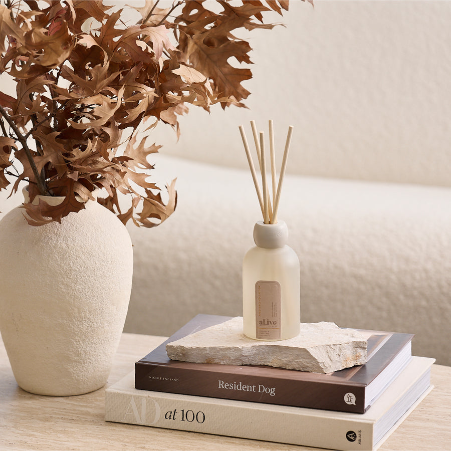 REED DIFFUSER  - APRICOT & SWEET FIG