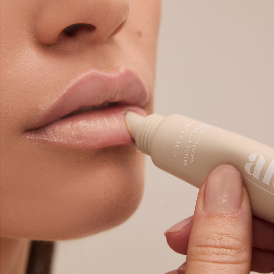 TINTED LIP BUTTER - NUDE COCONUT