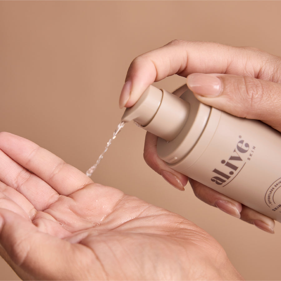 ALWAYS REFINED, EXFOLIATING ESSENCE