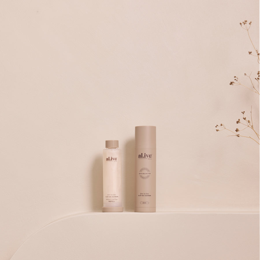 FIRST IN LINE, SILKY GEL CLEANSER REFILL